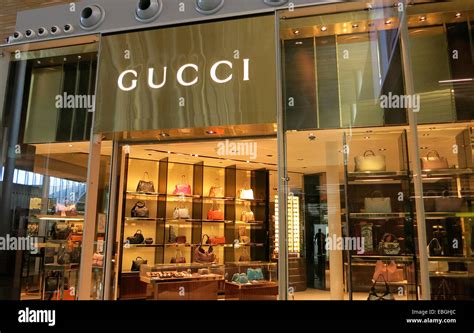 gucci paris airport|charles de gaulle airport gift shops.